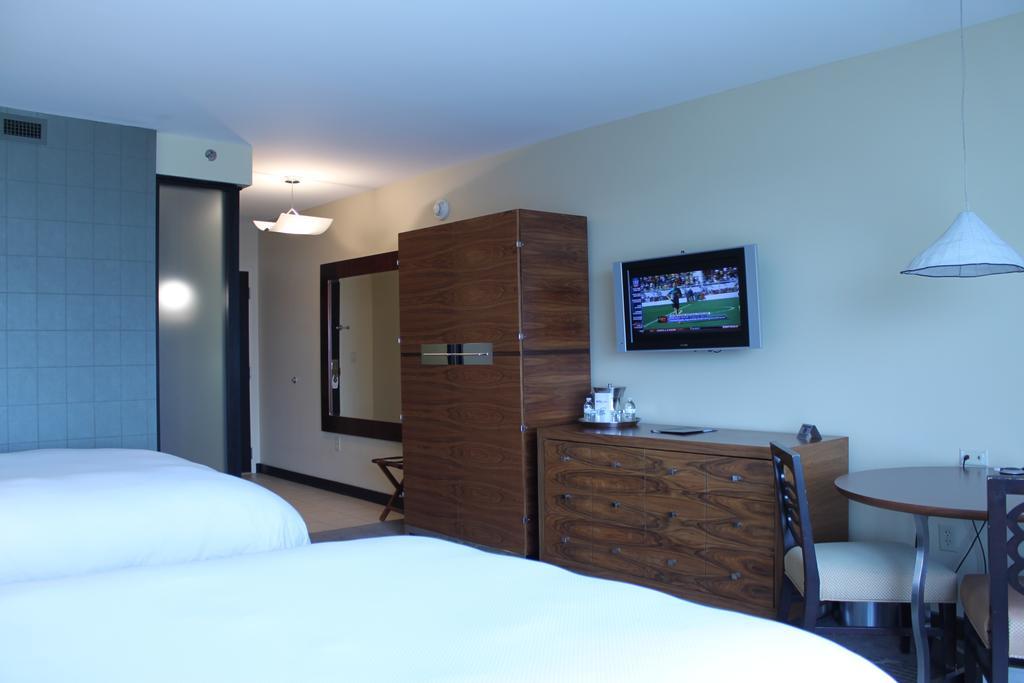 Le Merigot At Tropicana Evansville Bilik gambar